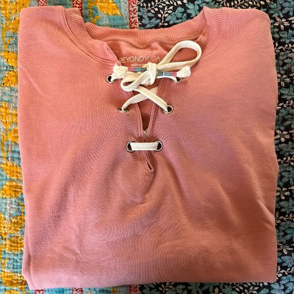 Beyond Yoga Sweatshirt NWOT - Picture 4 of 4